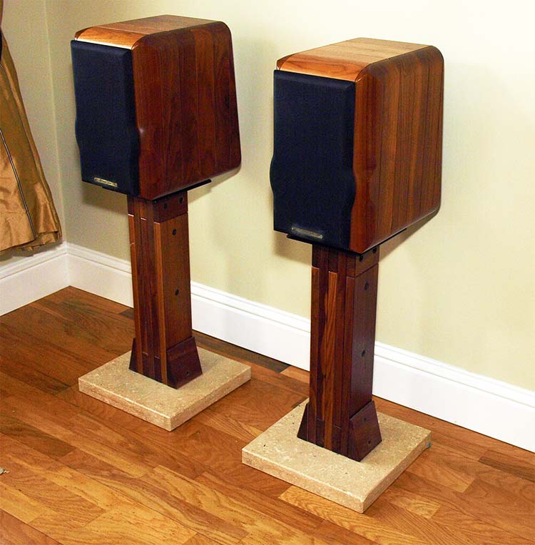 small _ sonus faber 1.jpg